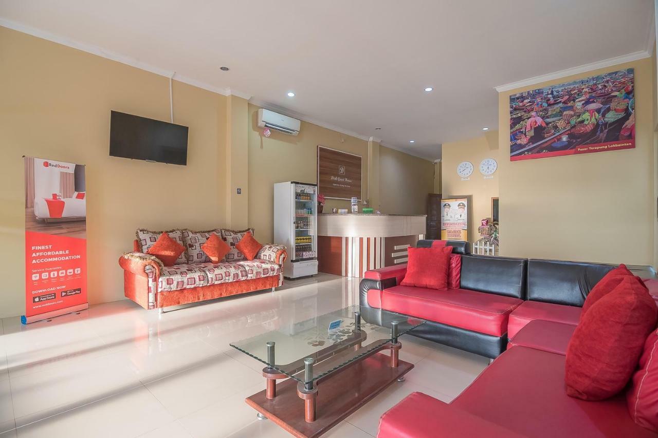 Reddoorz Plus Near Syamsudin Noor Airport 3 Banjarbaru Exterior photo